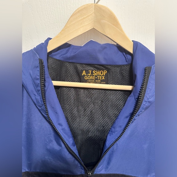 AJ Shop Blue/Black Gore-Tex Jacket ½ Zip Kangaroo Pouch Size Medium Vented - Picture 2 of 13